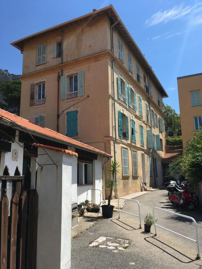 bel appartement lumineux joyeux spacieux, vue mer Menton Extérieur photo